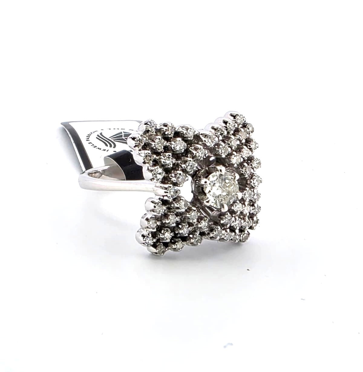 anello in oro 18kt vintage con diamanti