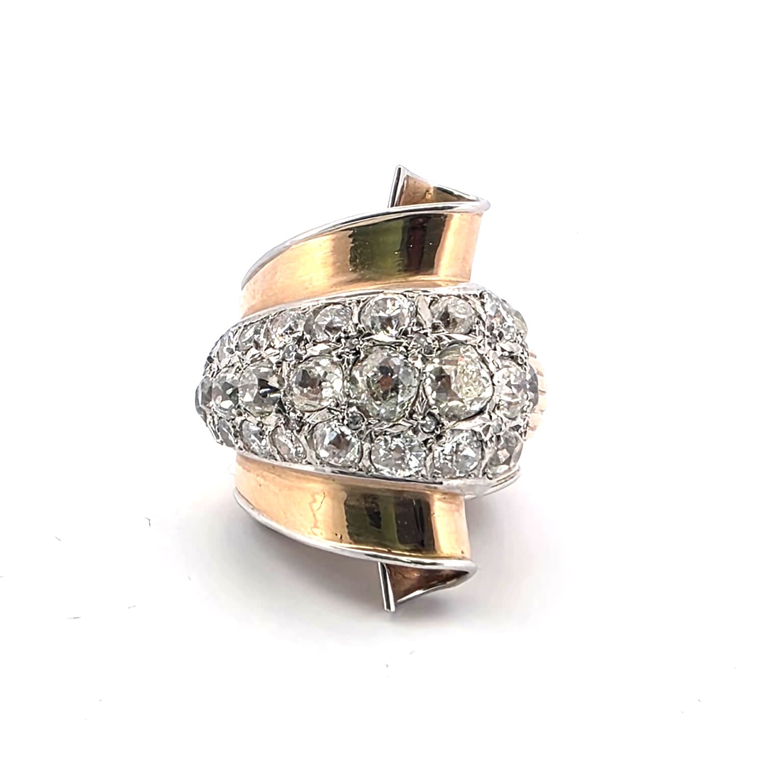 Anello in oro giallo 18kt con diamanti