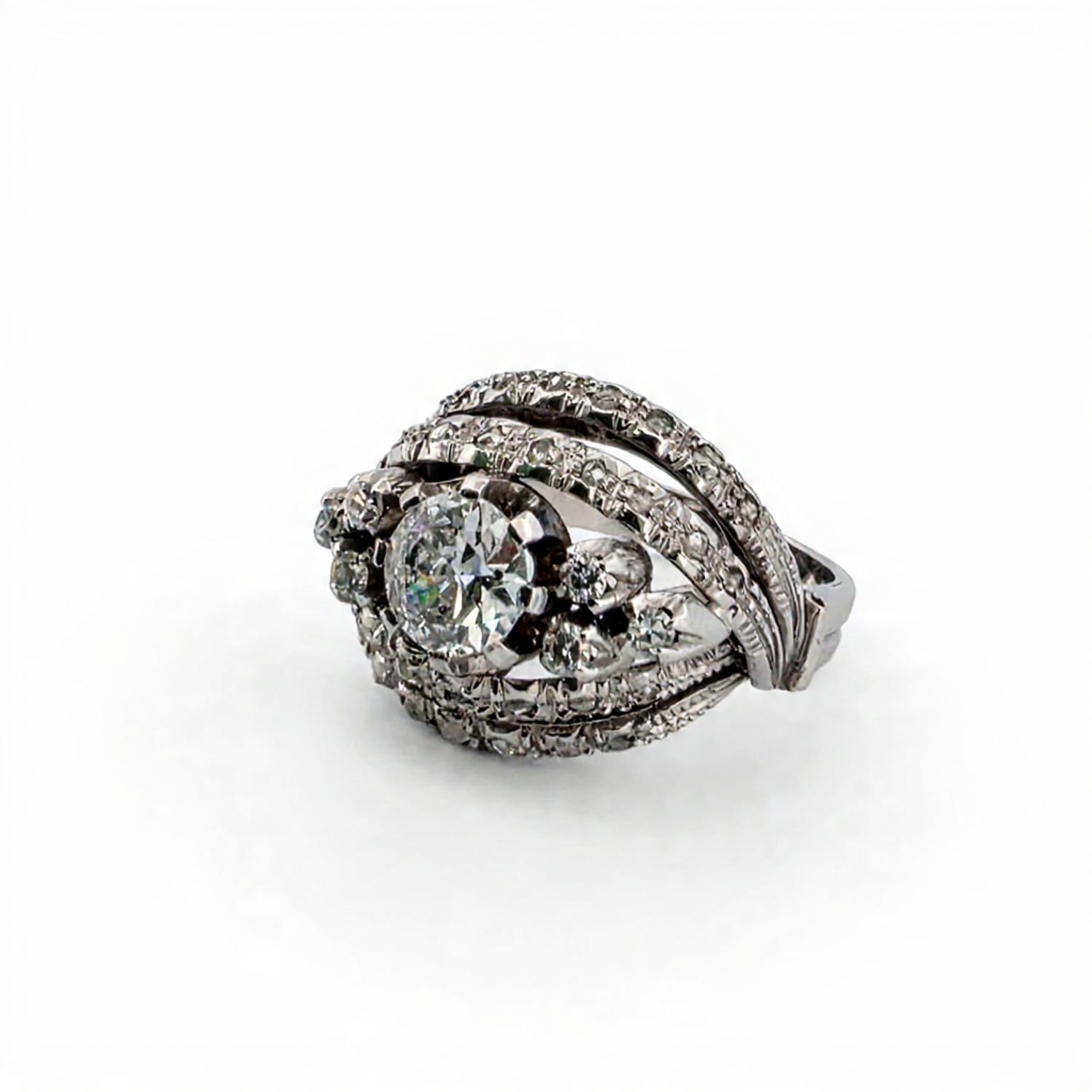 Anello anni 40' in oro bianco 18kt con diamanti