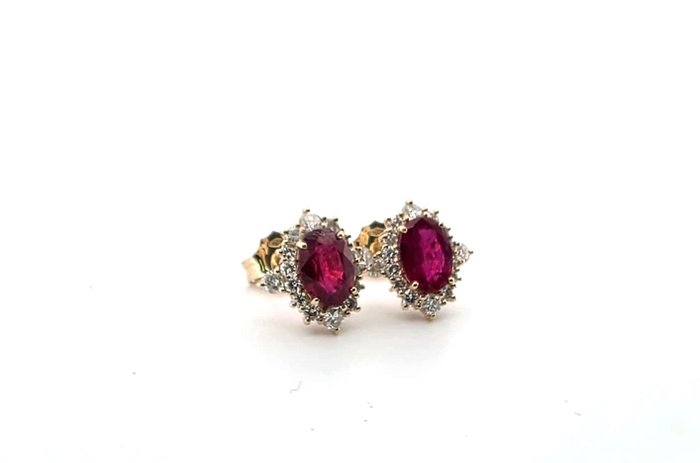 Orecchini in oro giallo 18kt con Rubini e Diamanti