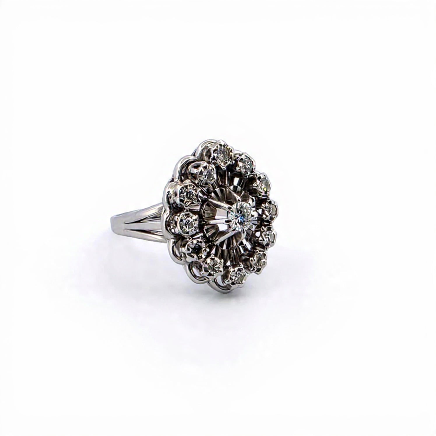 Anello in oro bianco 18kt con diamanti